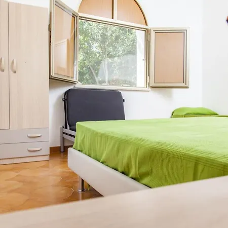 Kareema Con Accesso Diretto In Ferienhaus